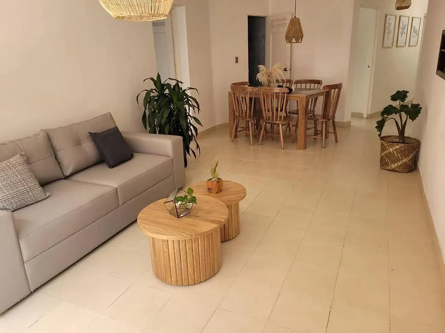 Apartamento Con Encanto Laureles Upb メデジン アパート