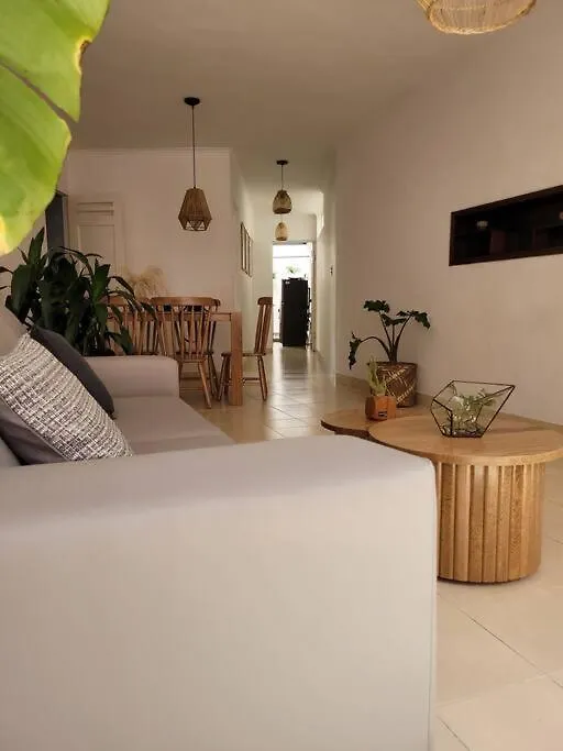 Apartamento Con Encanto Laureles Upb メデジン 0*,  コロンビア